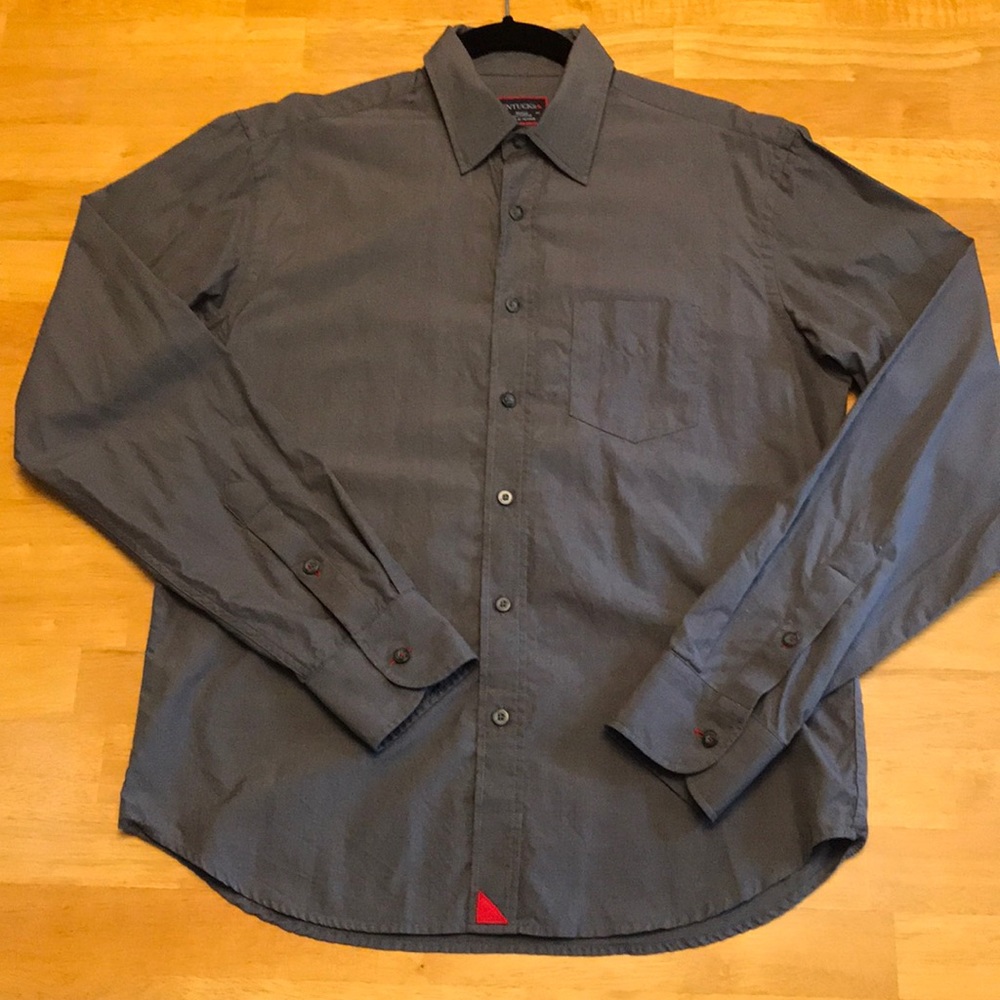 UNTUCKit Men’s Cotton Button Down. Size Small